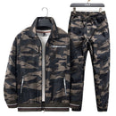 Lightweight Men’s Camo Cargo Suit – Anti-Dirt & Durable Design